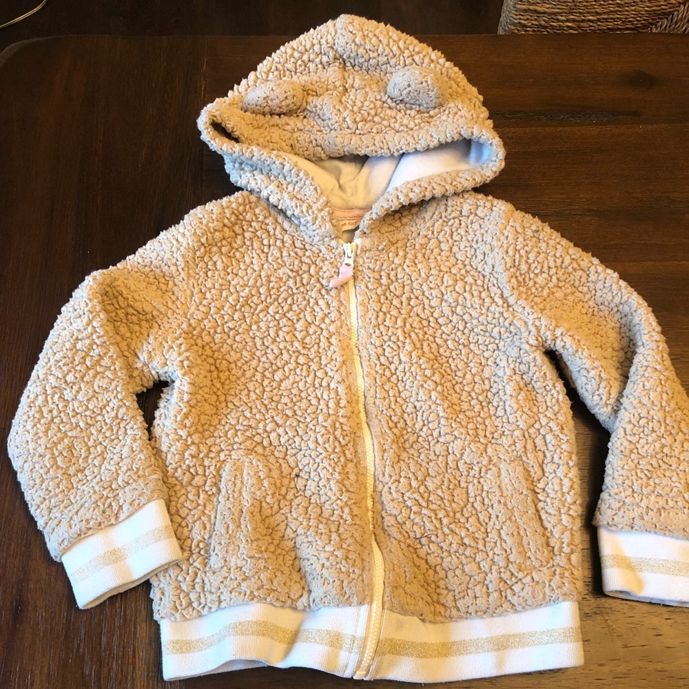 5T sweatshirt bundle - Picture 3 of 5